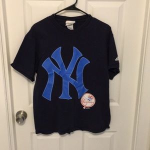 New York Yankees MLB Adidas Men’s Medium Tee